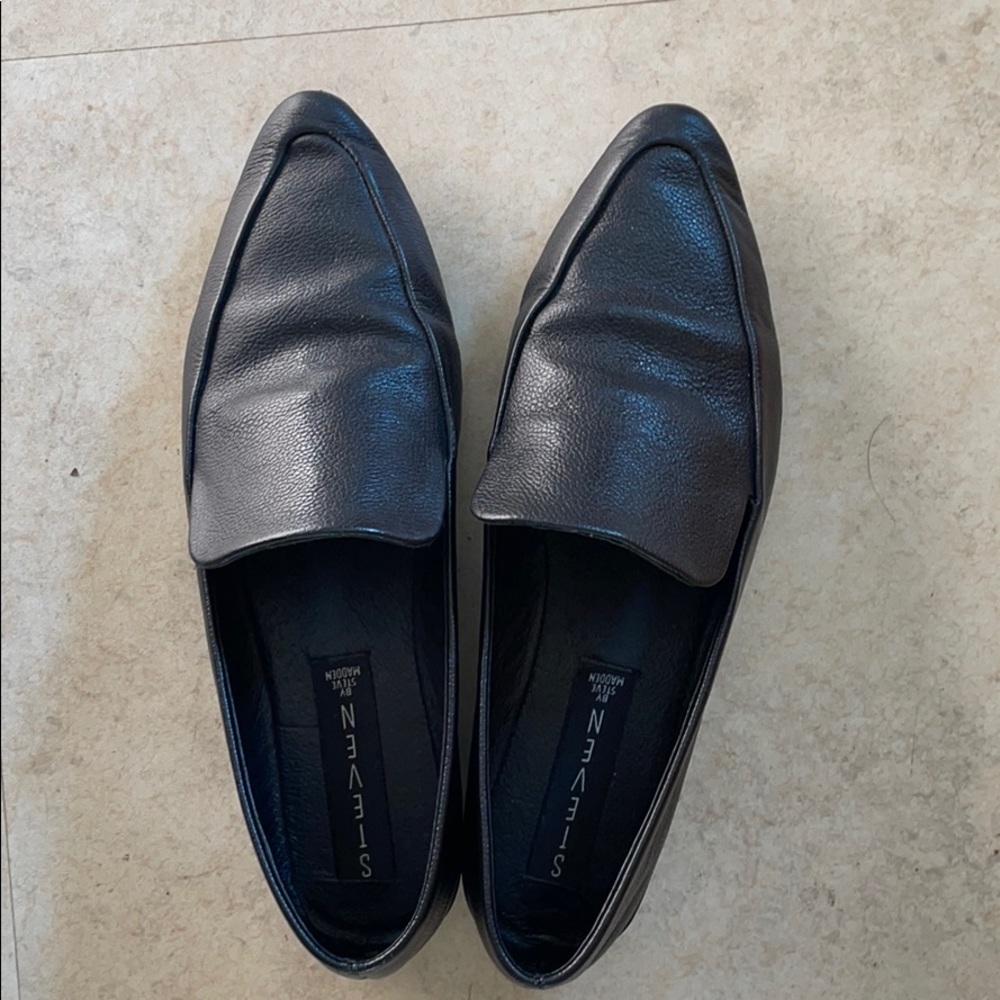 Steve Madden black leather loafers, size 5.5